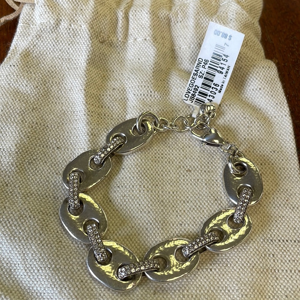 Brighton silver bracelet - love goes round